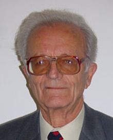 Inginer specialist în domeniul metalurgiei, este absolvent al Facultății de Electromecanică a Universității Politehnica Timișoara (Școlii Politehnice din Timișoara), promoția 1949. S-a ocupat mai ales de metalurgia pulberilor. Are studii și în domeniul istoriei științei și tehnicii, cu preocupări de valorificare a unor tradiții și priorități românești. În 9 martie 1991 este primit membru corespondent al Academiei Române fiind ales Președinte al Secției de Științe Tehnice și al Comisiei de Știința Materialelor ale Filialei din Cluj-Napoca a Academiei Române. În același an este ales Vicepreședinte al Comitetului Român de Istoria și Filosofia Științei și Tehnicii (CRIFST) și Președinte al Diviziei de Istoria Tehnicii, iar în 30 martie 2010 este primit membru titular al Academiei Române.